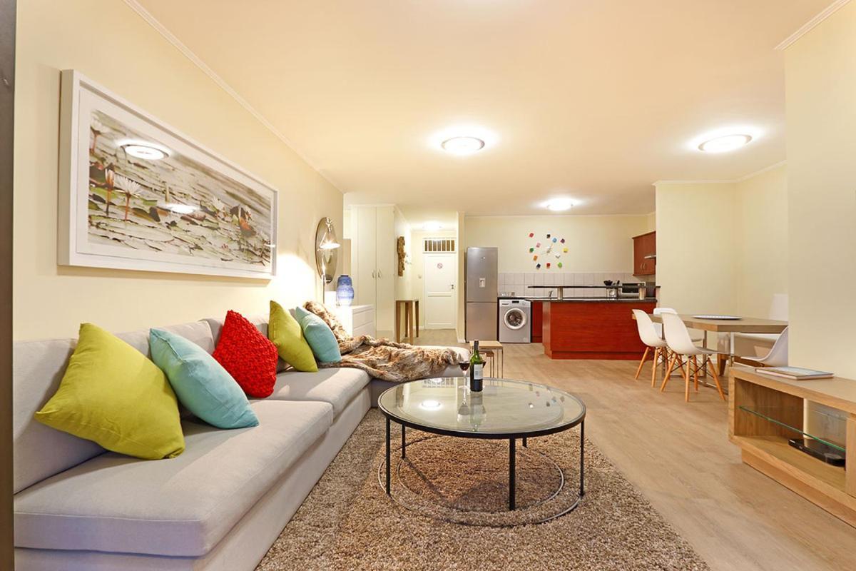 Capri 101 By Hostagents Apartment Cape Town Luaran gambar