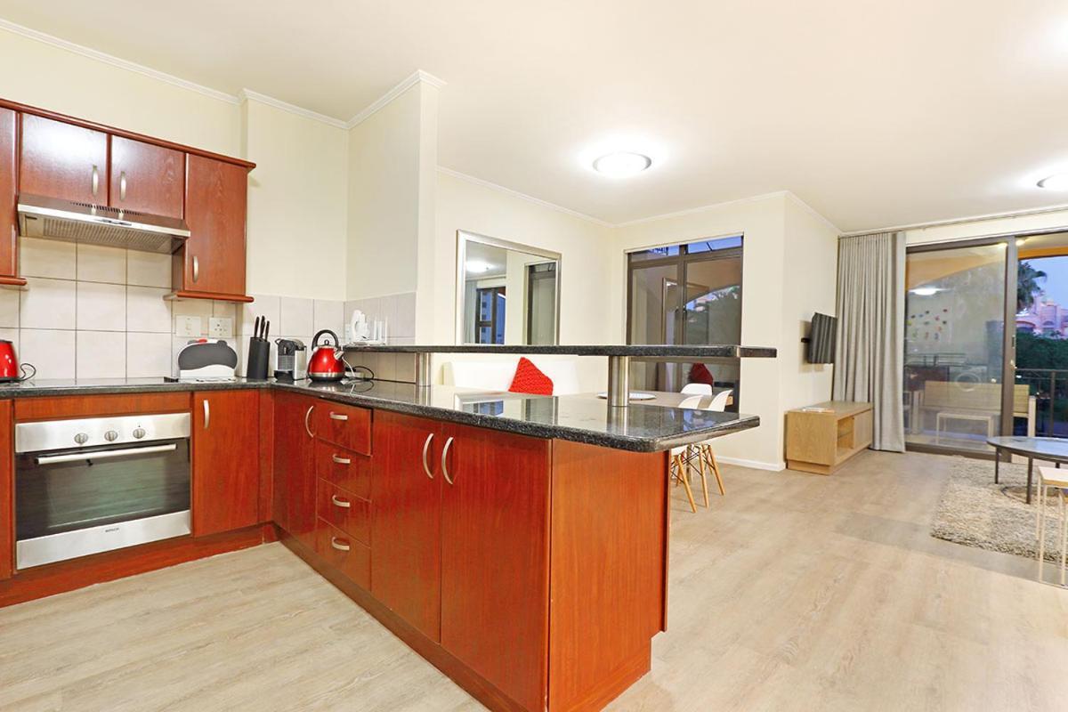 Capri 101 By Hostagents Apartment Cape Town Luaran gambar